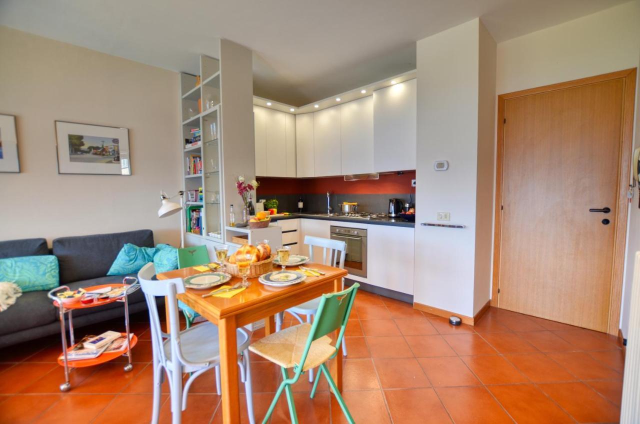 2-Bedroom Lakeview Apartment Bella Gaeta سان سيرو المظهر الخارجي الصورة