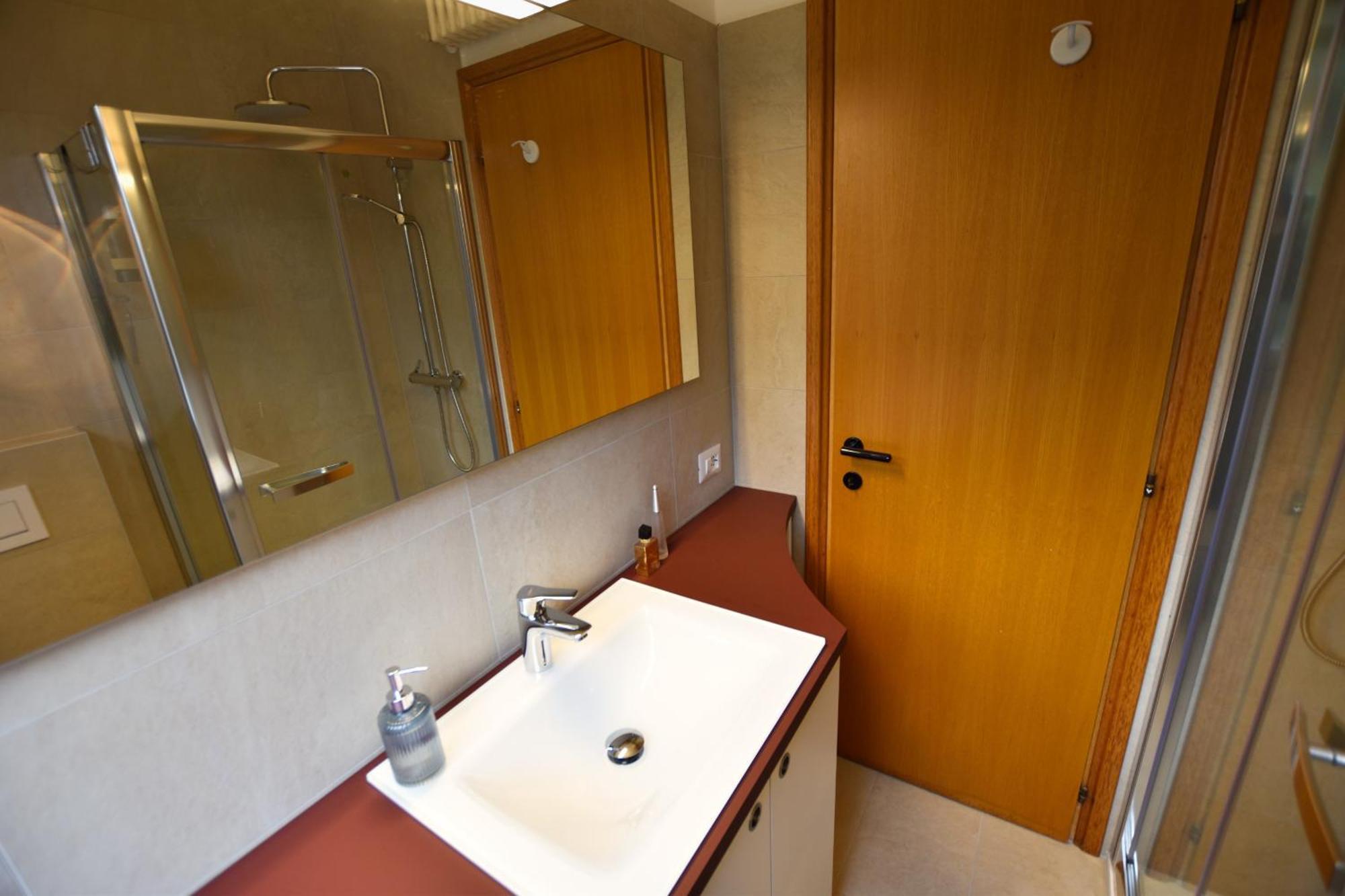 2-Bedroom Lakeview Apartment Bella Gaeta سان سيرو المظهر الخارجي الصورة