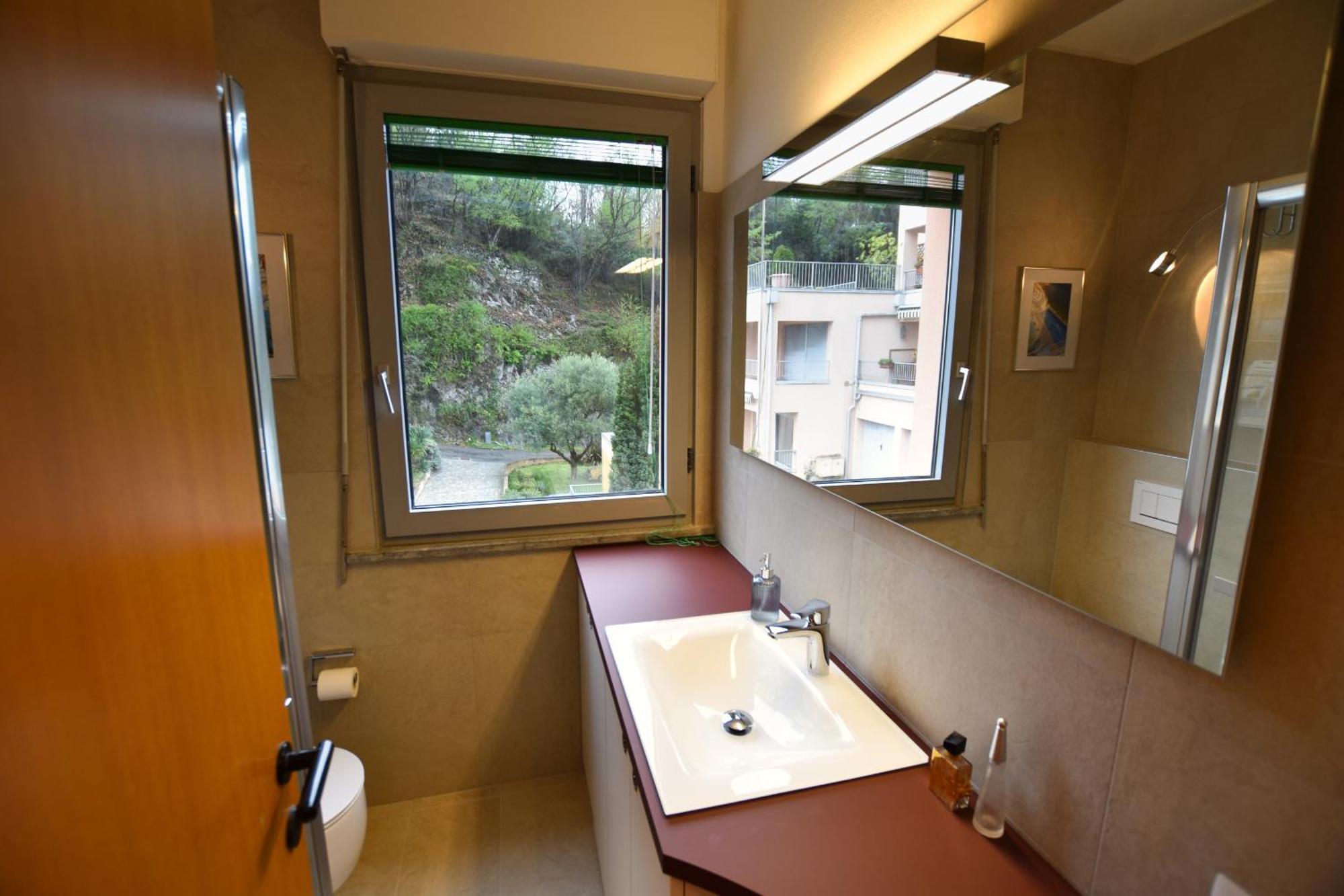 2-Bedroom Lakeview Apartment Bella Gaeta سان سيرو المظهر الخارجي الصورة